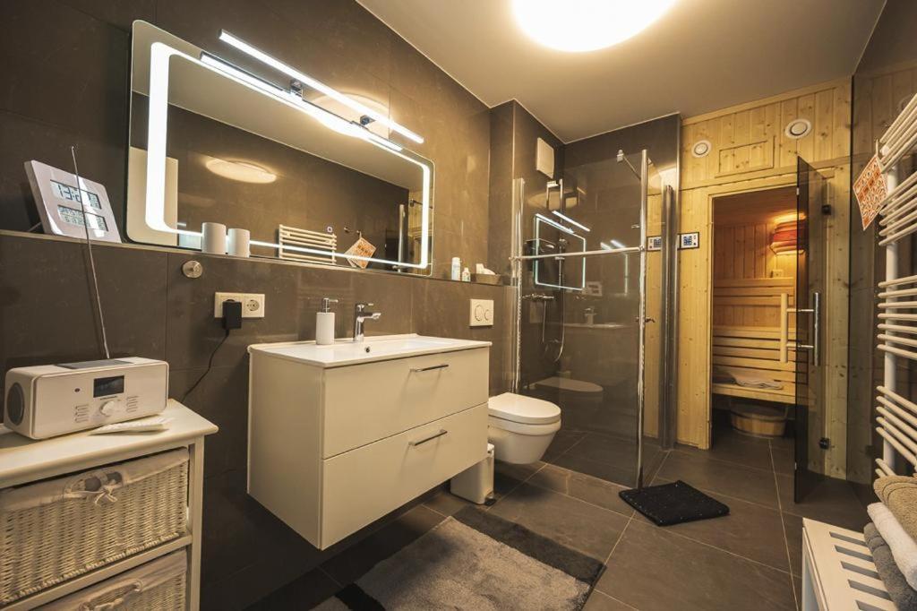 Ferienwohnung Tor Zum Meer - Neubau Mit Sauna, Fahrstuhl Und Tiefgarage Kühlungsborn Dış mekan fotoğraf